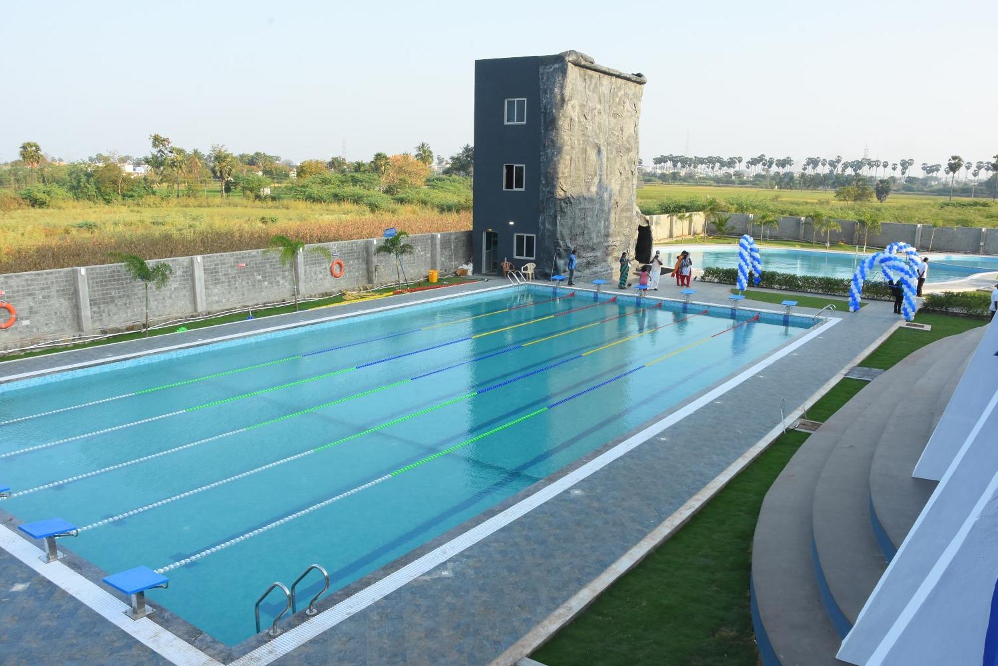 Silver Stone Park Resort, Kovilpatti ภายนอก รูปภาพ